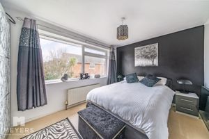 Bedroom- click for photo gallery